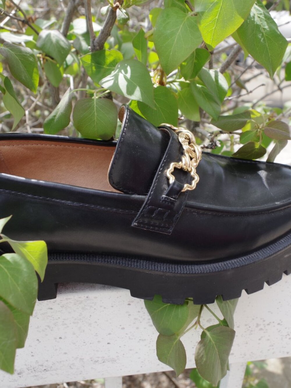 Ladies Big Chunky Black  By Sam & Libby